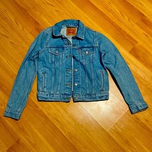 Like new jean jacket